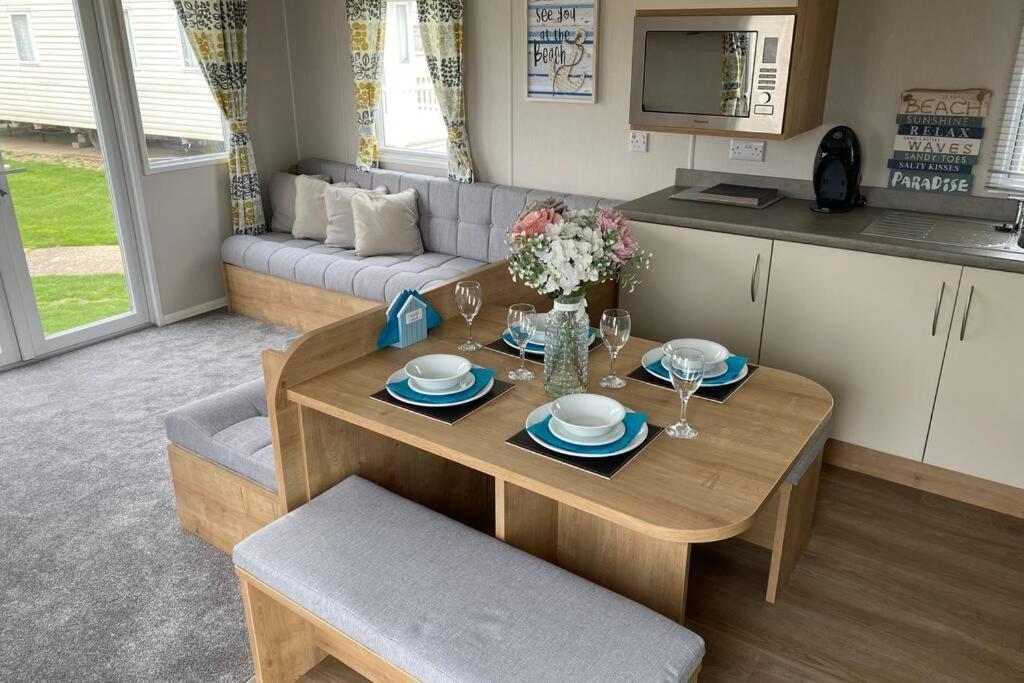 Three Bedroom Caravan Camber Экстерьер фото