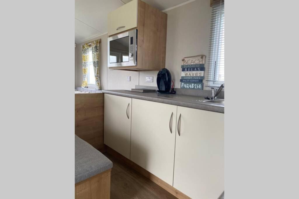 Three Bedroom Caravan Camber Экстерьер фото