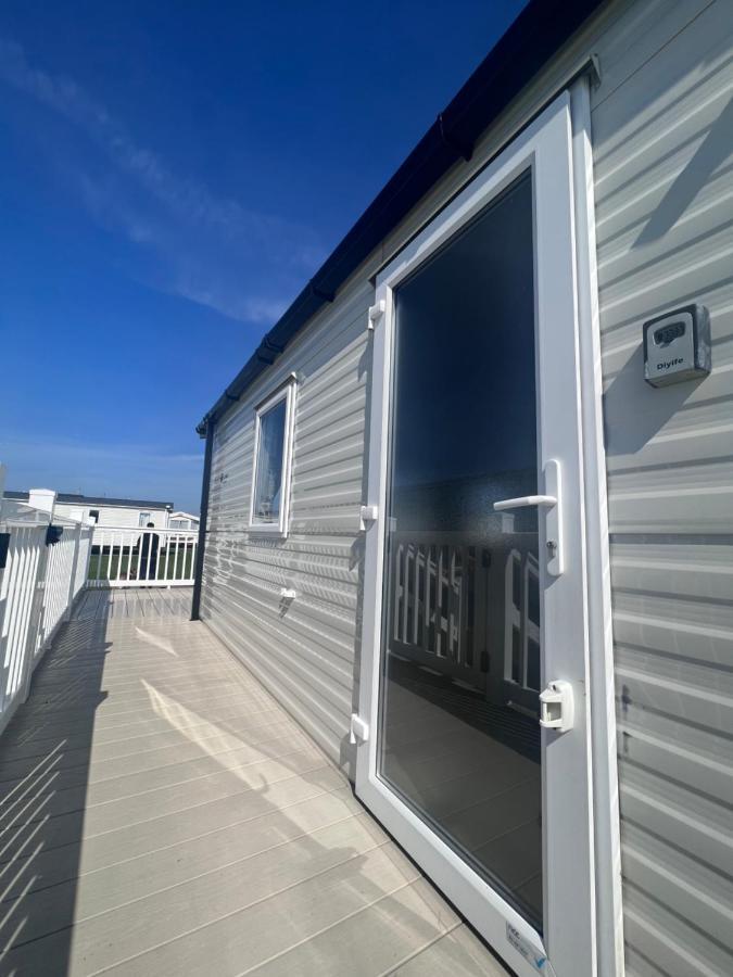 Three Bedroom Caravan Camber Экстерьер фото