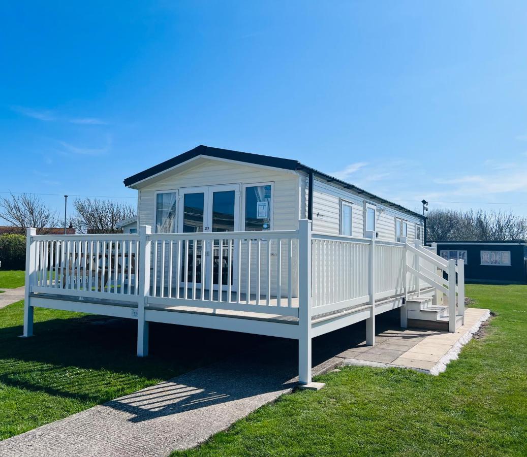 Three Bedroom Caravan Camber Экстерьер фото